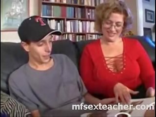Skole lærer og adolescent | mfsexteacher.com